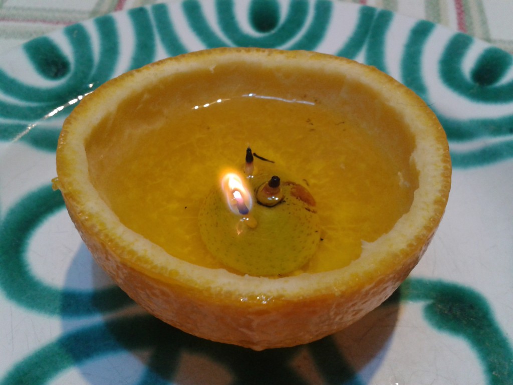 Orangen-Öllampe