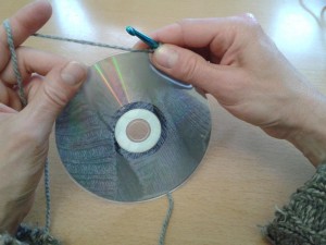 CD umhäkeln - Schritt 1