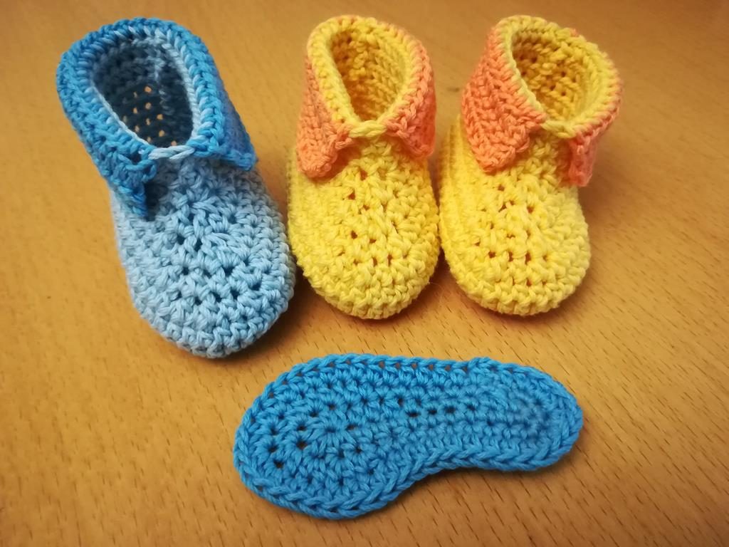 Gehäkelte Babyschuhe